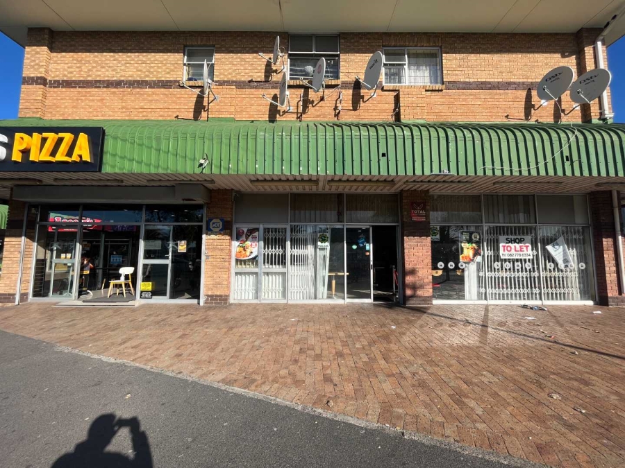 To Let commercial Property for Rent in Athlone Western Cape